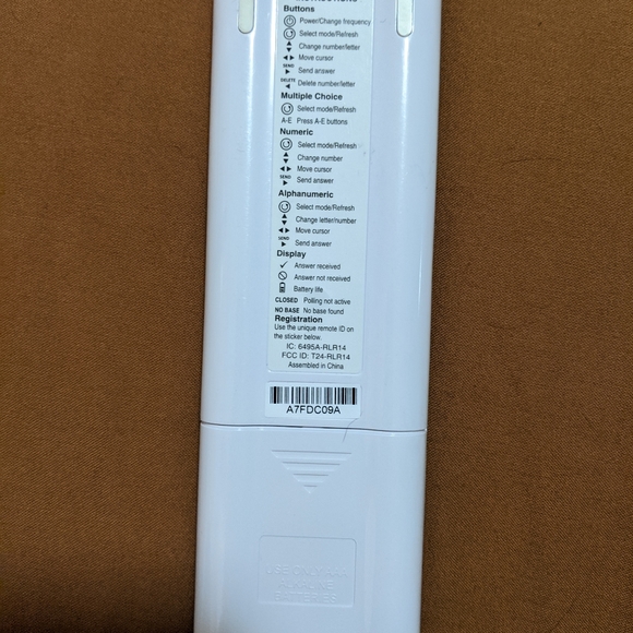 iClicker 2 Student Remote - Picture 2 of 2